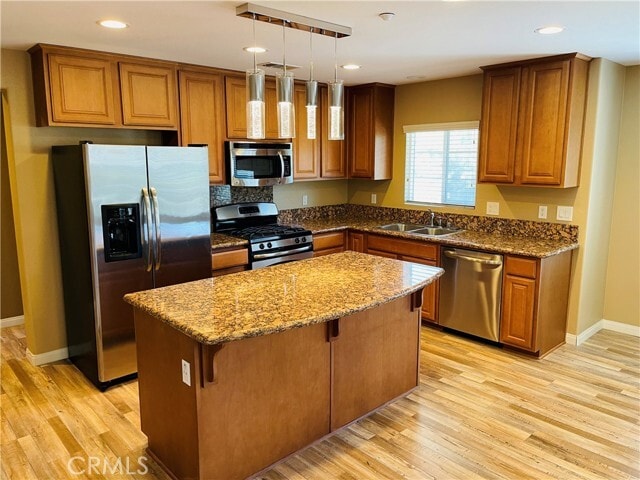 Building Photo - 1351 Isabella Way