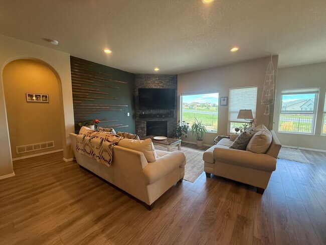 Building Photo - 3 Bedroom Home in Meridian Ranch