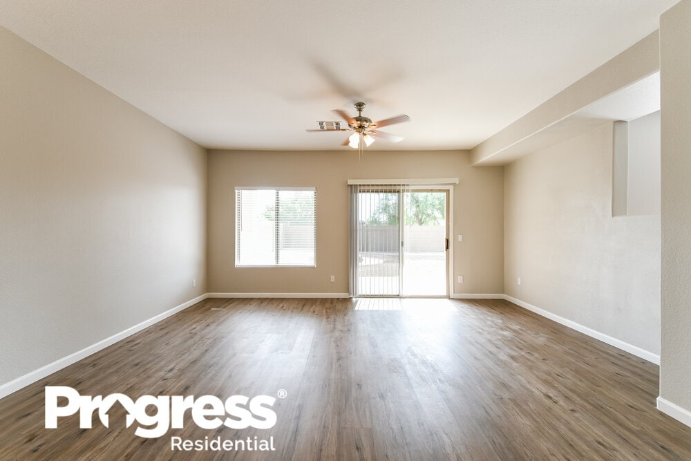 Building Photo - 40915 N Barnum Way