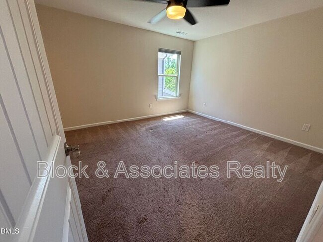 Building Photo - 1009 Magnolia Blossom Ln