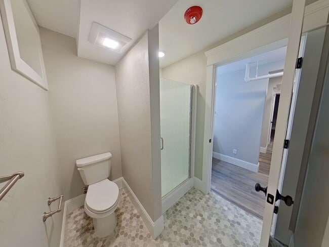 Building Photo - 1236 Mill St