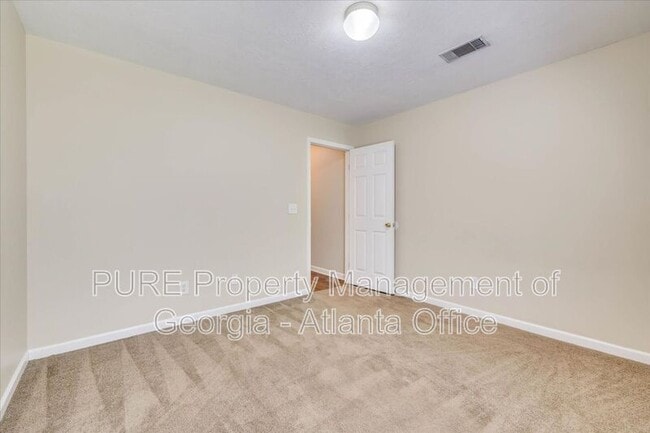 Building Photo - 1507 Cedar Hill Trail