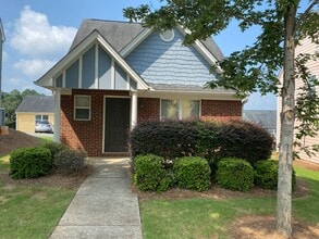 Building Photo - BRIDGEWATER HOME! PRE-LEASING FOR AUGUST 1 2026! 1/2 Off Deposit for a limited time!