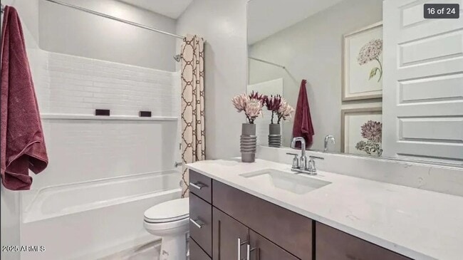 Building Photo - 23158 E Saddle Way