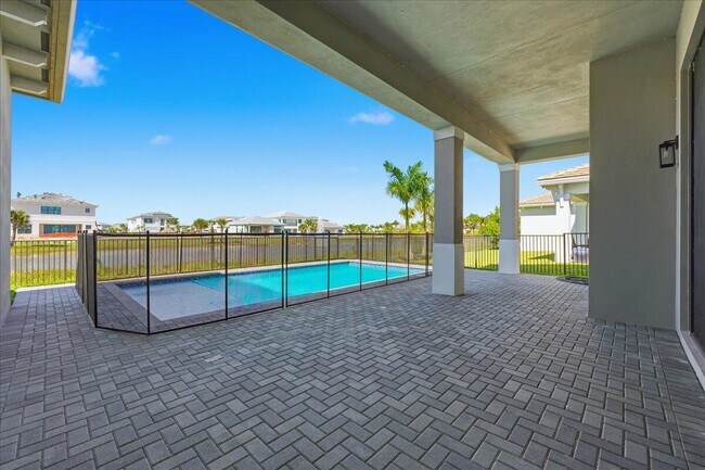 Building Photo - 9971 Migration Pt