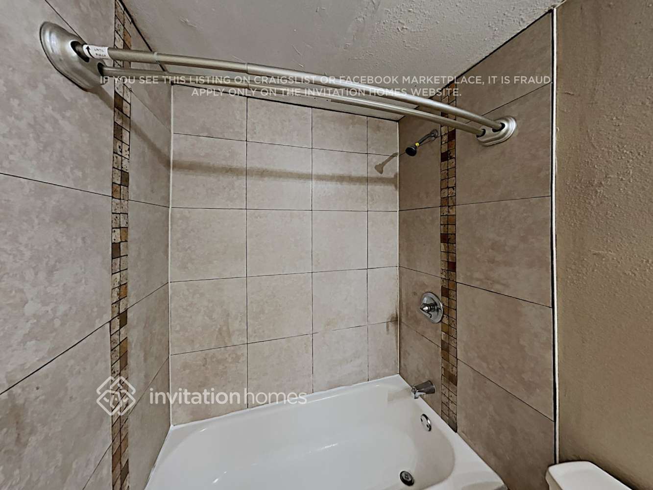 Building Photo - 10206 Vista Cove Ct