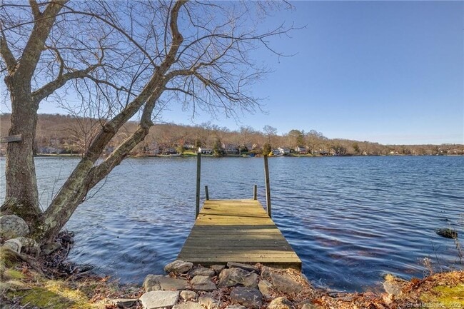 Building Photo - 30 Hungerford Rd