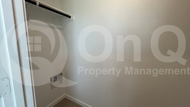 Building Photo - 3116 Tokara St