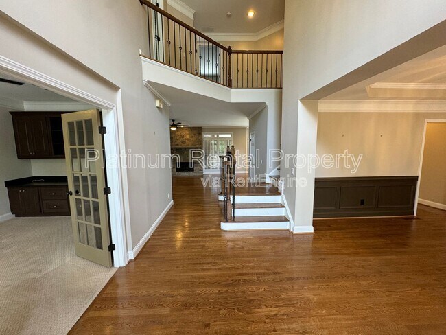 Building Photo - 830 Eden Green Ct