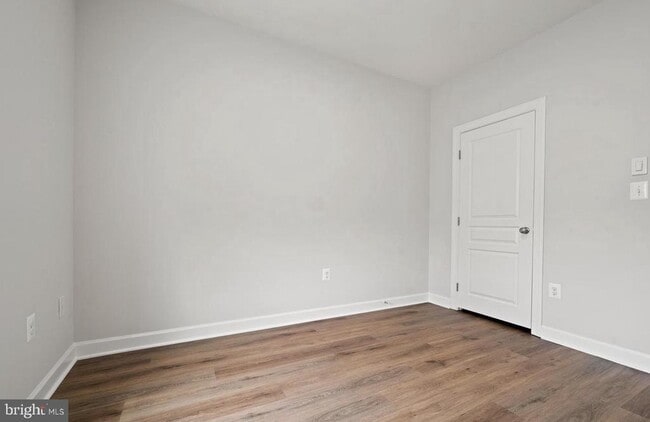 Building Photo - 7704 Water St