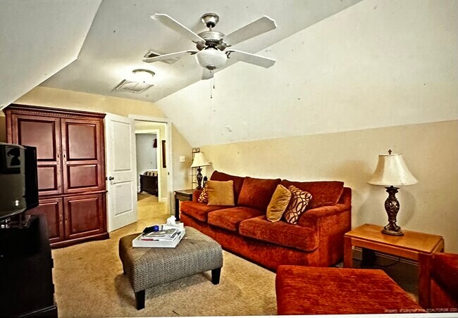 Building Photo - 4028 Lemuel Farm Rd