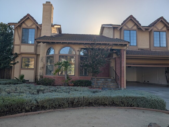 Primary Photo - 2729 Coltwood Dr