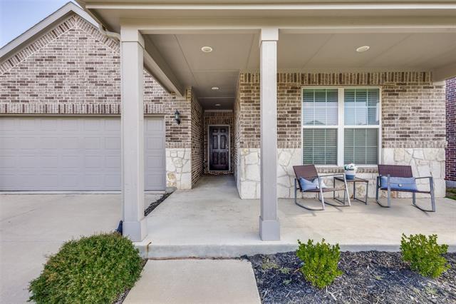 Building Photo - 811 Maverick St