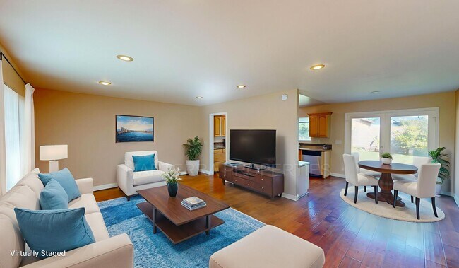 Building Photo - Remodeled 4 bedroom home in Huntington Beach