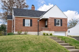 Building Photo - Bridgetown - adorable 3 BEDROOM 1 BATH UPDATED CAPE COD