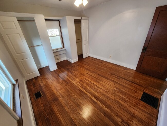 Building Photo - 2316 Rosemont Blvd