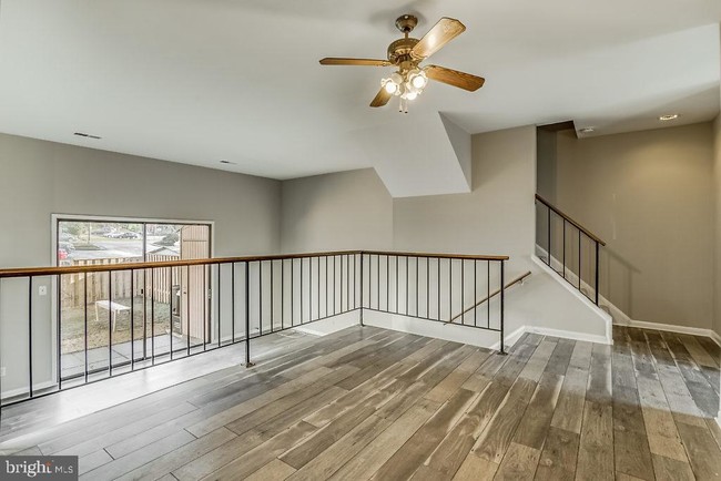 Building Photo - 7301 Larrup Ct