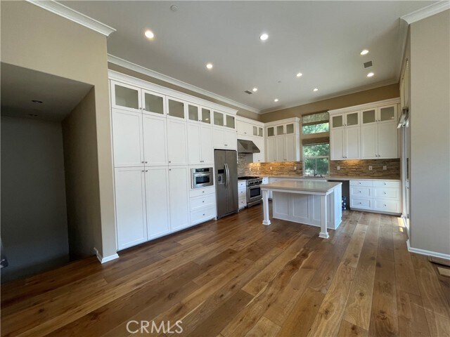 Building Photo - 276 Rodeo