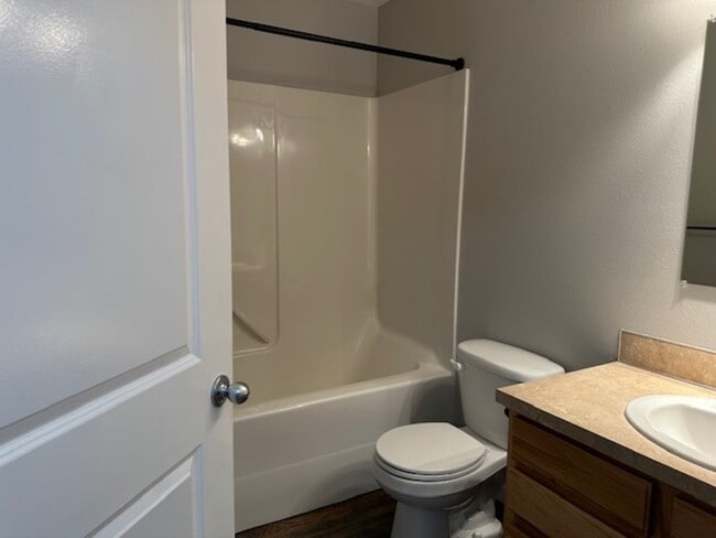 Building Photo - 223 Pioneer Dr