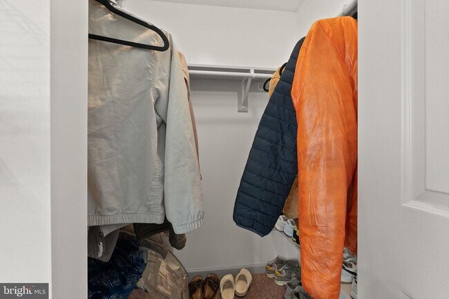 Building Photo - 3352 Huntley Sq Dr