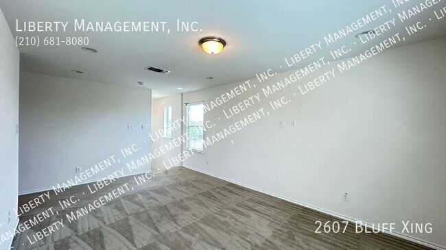 Building Photo - 2607 Bluff Cross