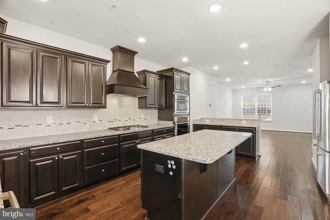 Building Photo - 8001 Alchemy Wy