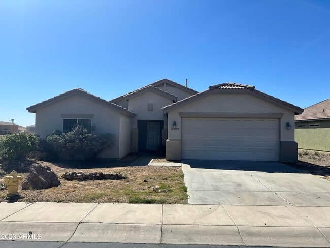 Building Photo - 12509 W Valentine Ave