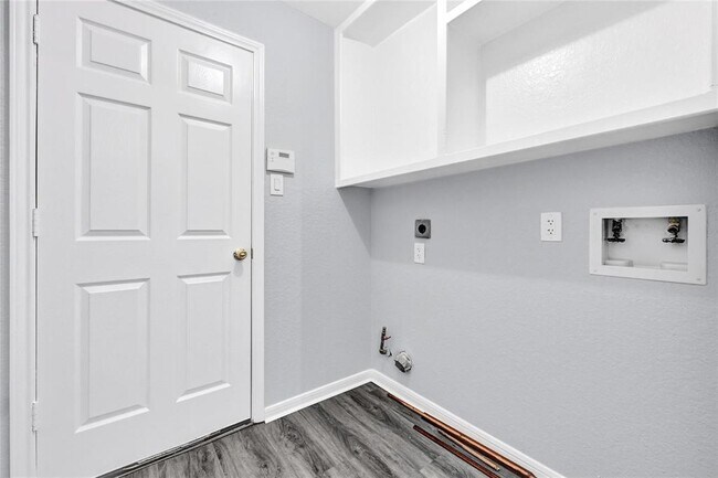 Building Photo - 4719 Mason Ct