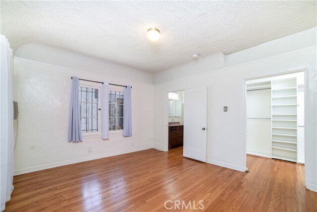 Building Photo - 1038 S Citrus Ave