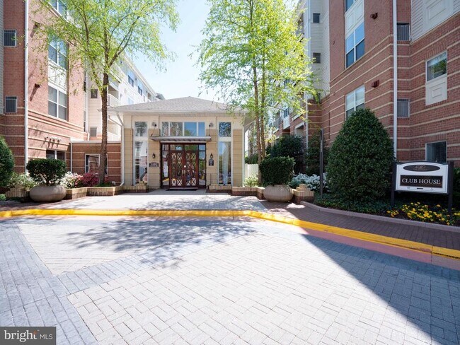 Building Photo - 9480 Virginia Center Blvd