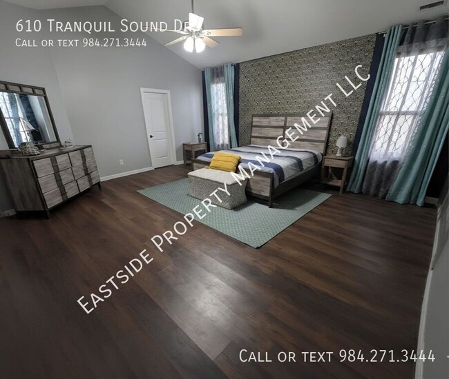 Building Photo - 610 Tranquil Sound Dr