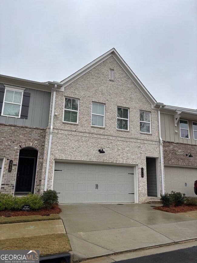 Building Photo - 3940 Denton Dr