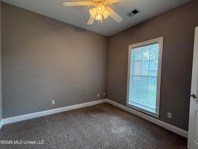 Building Photo - 4919 Rosebrook Cir E