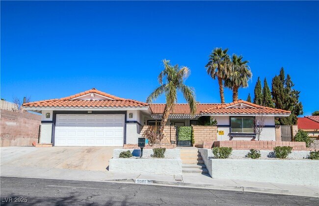 Building Photo - 5086 Cartaro Dr