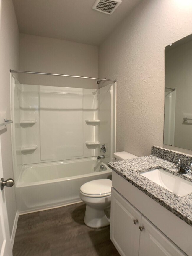 Building Photo - 3/2/2 in House Spring Valley / Luxury Vinyl Plank Through Out (NO Carpet) / Fenced in Yard / CISD...