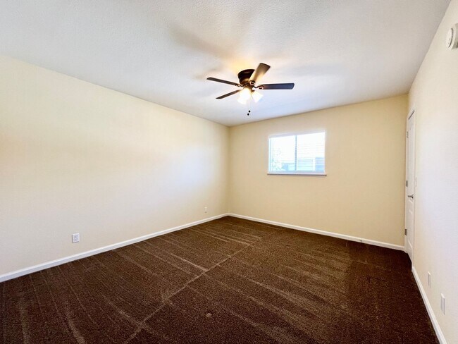 Building Photo - COMING SOON !!! CHARMING 1BD/1BA CONDO IN LAS VEGAS COUNTRY CLUB!