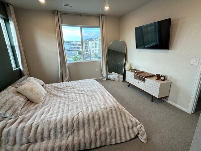 Building Photo - 13893 Del Corso Way