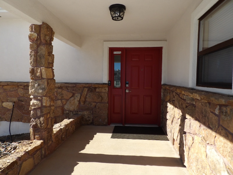 Building Photo - 2455 Stoneridge Dr