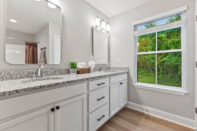 Building Photo - 3bd Marigold at Chapman Trace