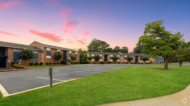 Building Photo - Bradford Park