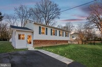 Building Photo - 8008 Noel St