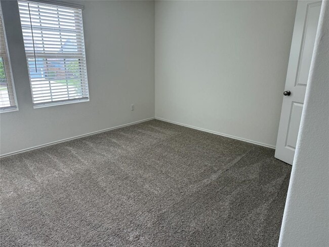 Building Photo - 117 Crownover Cove