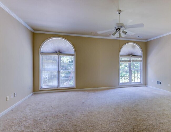 Building Photo - 110 Jilstone Ct