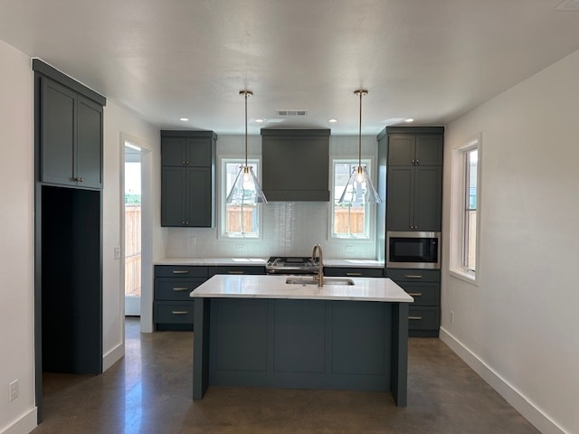 Building Photo - 916 Pedalers Ln
