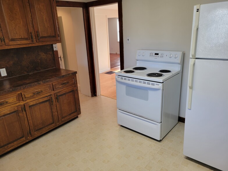 Kitchen - 297 Marlborough Rd