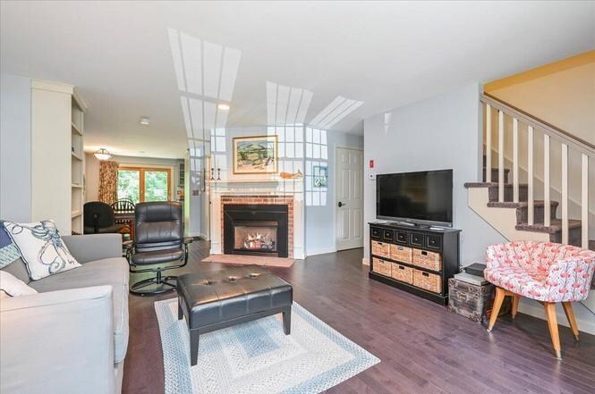 Building Photo - 33 West Rd