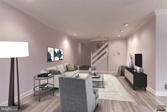 Building Photo - 63 Oak Knoll Dr