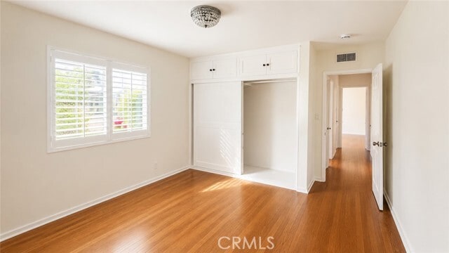 Building Photo - 621 N Almansor St