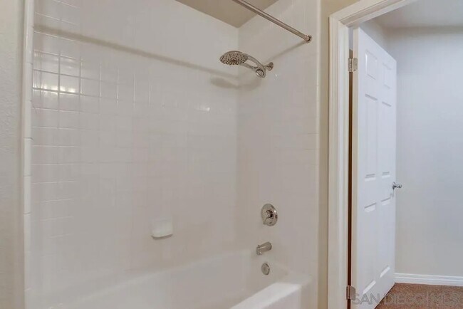 Building Photo - 330 J St