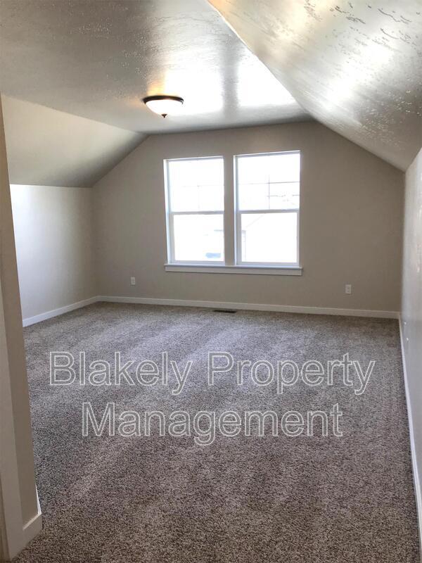 Building Photo - 6705 E Thornton St